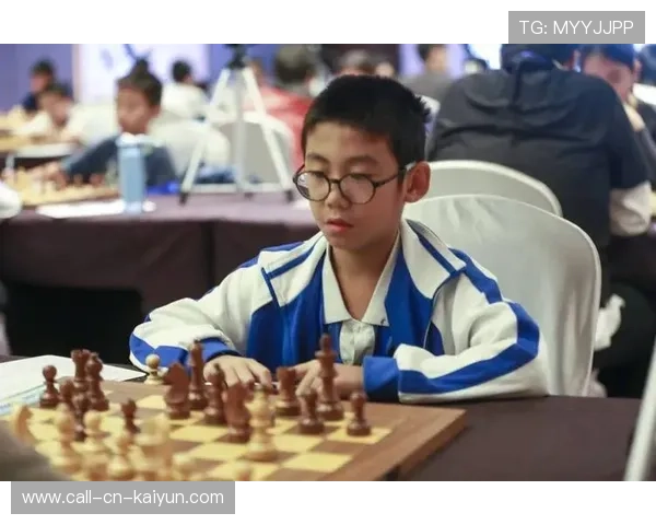 深圳举办中小学生国际象棋赛，1028名小棋手燃情对弈，2021深圳国际象棋